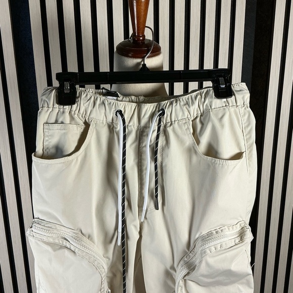 New Women's Cream Joggers with Pockets Sz XS - Picture 4 of 8